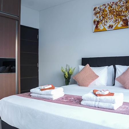The Cupcake Suites Jakarta Kültér fotó