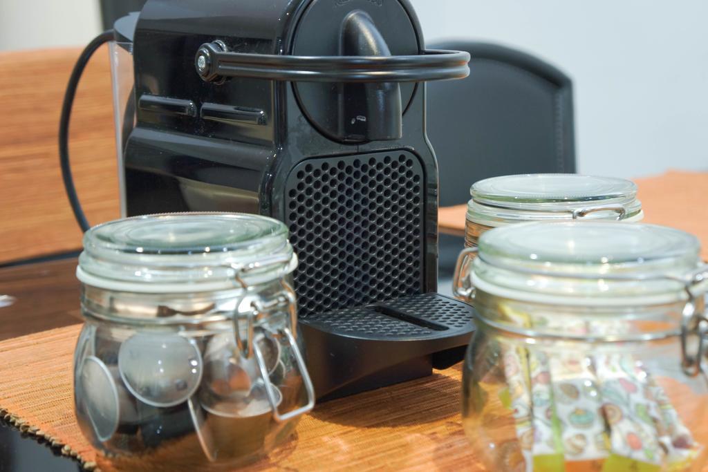 The Cupcake Suites Jakarta Kültér fotó