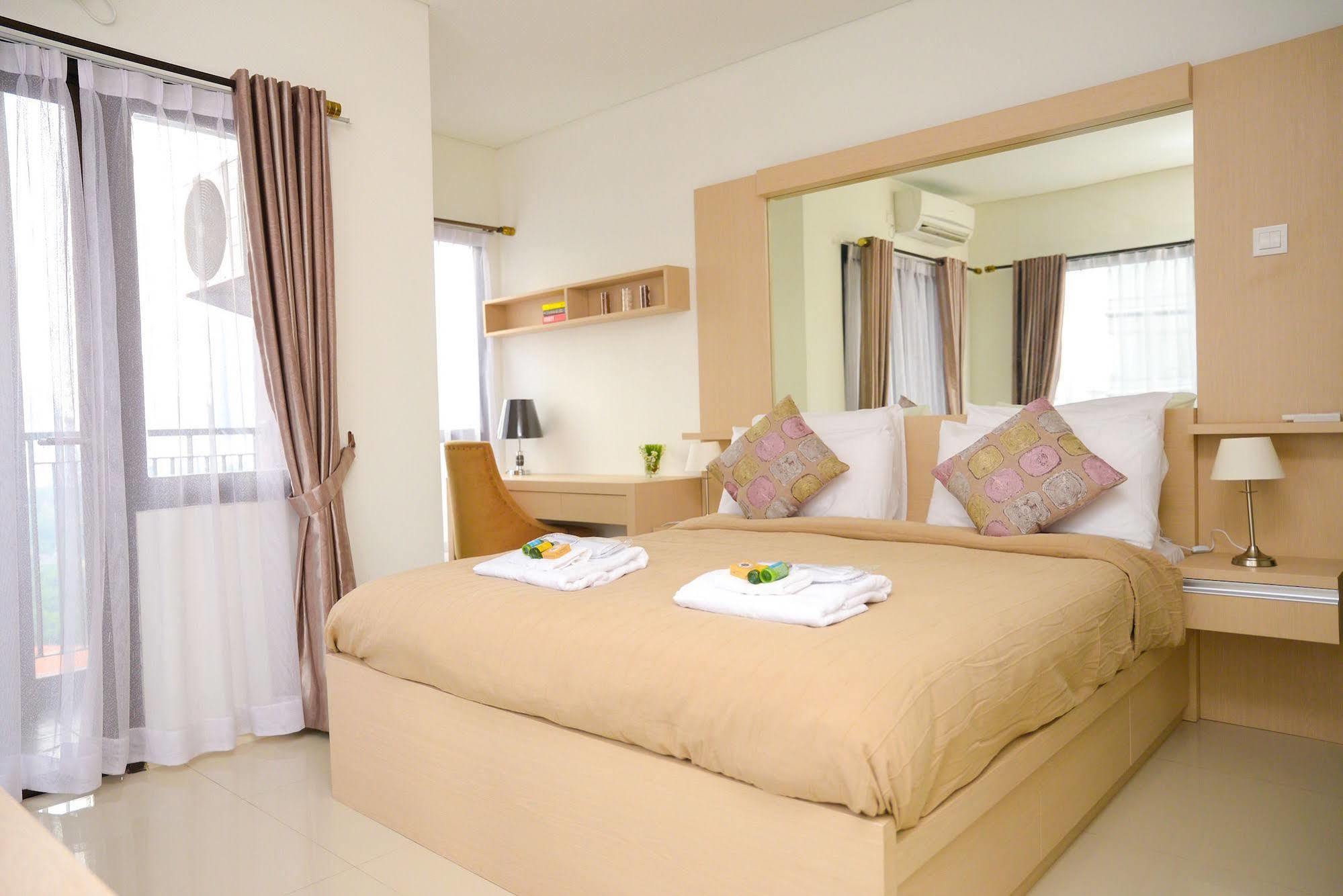 The Cupcake Suites Jakarta Kültér fotó